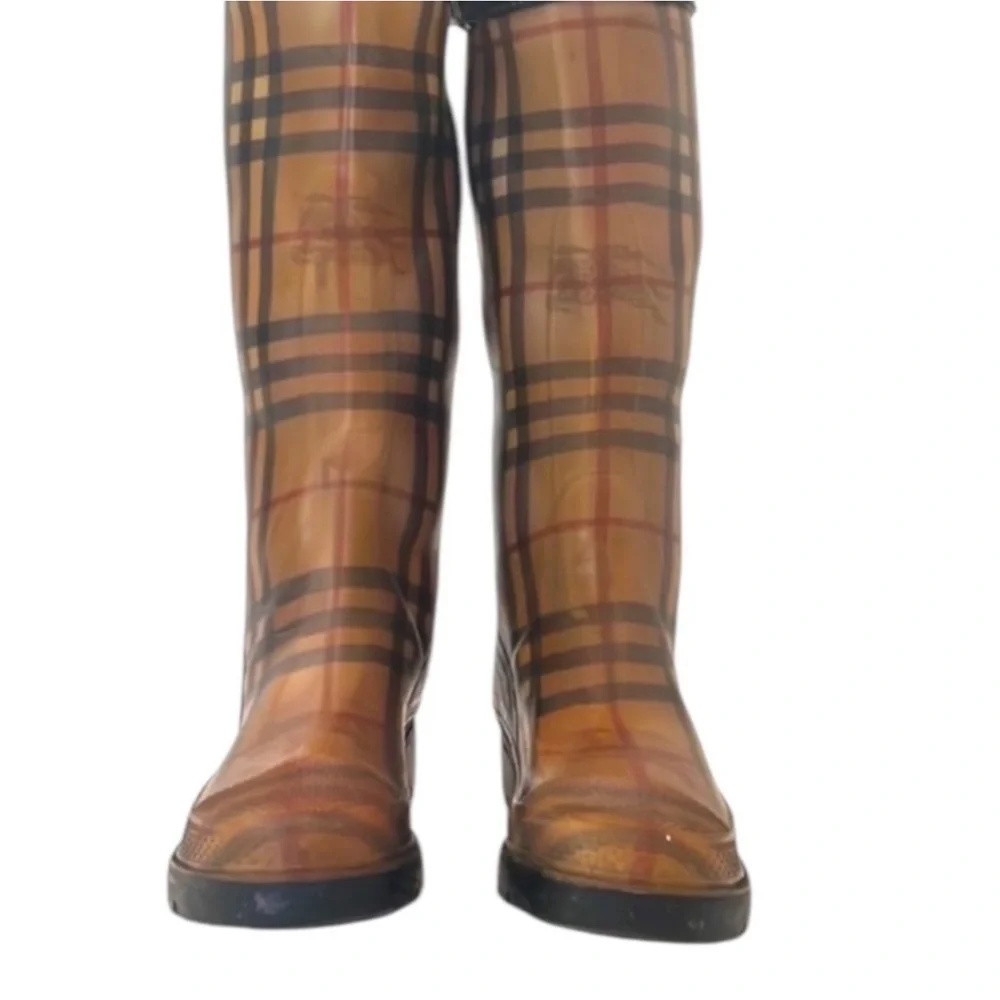 Authentic Burberry luxury designer signature tall waterproof rain boots Girls 4